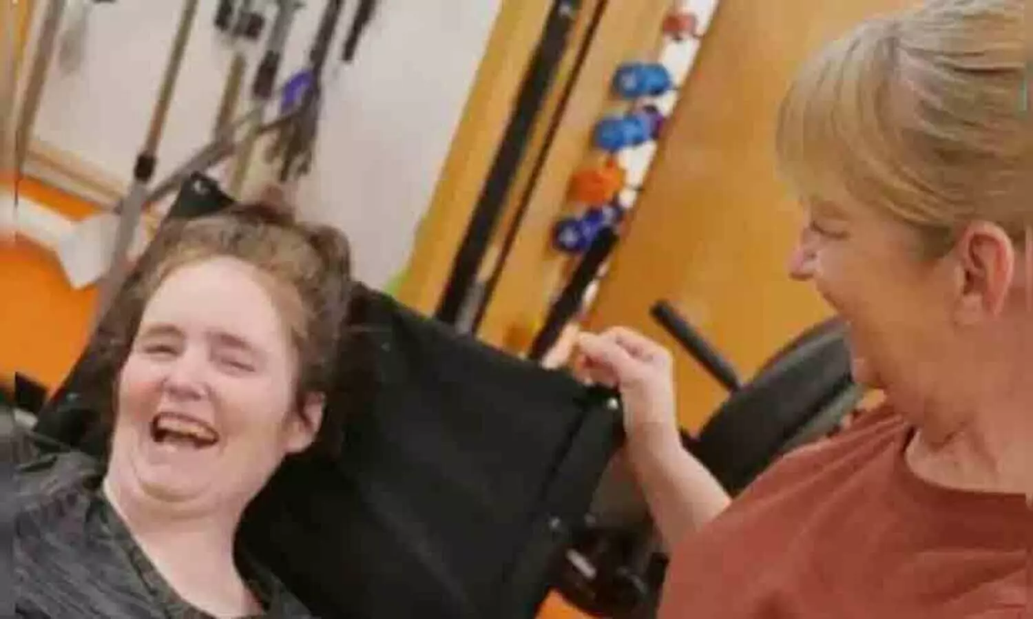 അമ്മയുടെ തമാശ കേട്ട് ചിരിച്ചു; അഞ്ചു വർഷത്തെ കോമയിൽ നിന്ന് ഉണർന്ന് യു.എസ് യുവതി