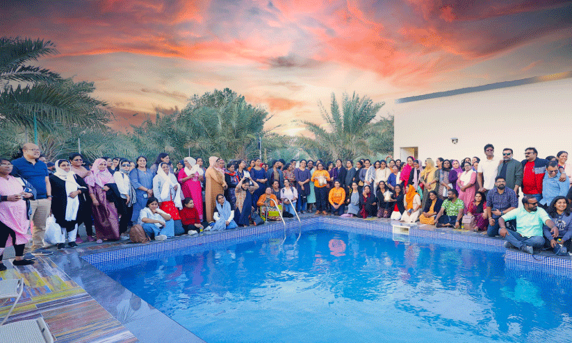 പ്ര​ച​ര ചാ​വ​ക്കാ​ട് യു.​എ.​ഇ ‘സ്വ​പ്നാ​ട​ന’​മെ​ന്ന പേ​രി​ല്‍ വീ​ട്ടു​ജോ​ലി​ക്കാ​ര്‍ക്കാ​യി സം​ഘ​ടി​പ്പി​ച്ച വി​നോ​ദ​യാ​ത്ര