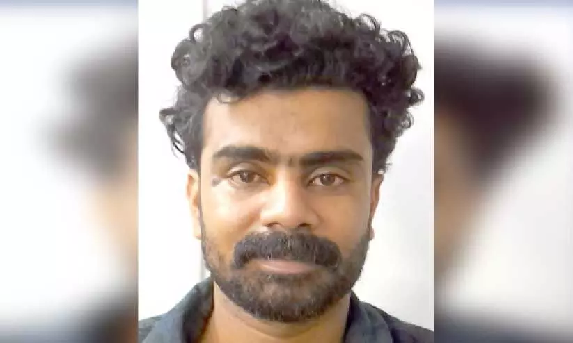 അജീഷ് അജീഷ്