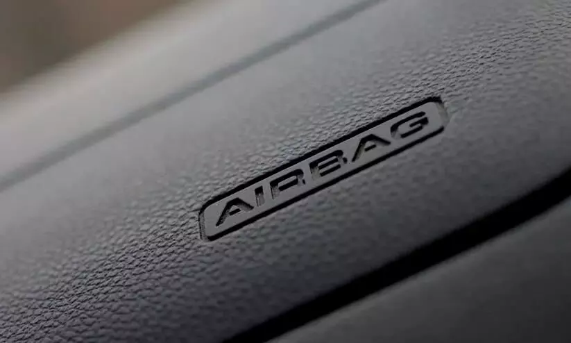 എയര്‍ബാഗ് പ്രവര്‍ത്തിച്ചില്ല; വാഹനത്തിന്റെ വില തിരിച്ചു നല്‍കാന്‍ മലപ്പുറം ഉപഭോക്തൃ കമ്മീഷന്‍ ഉത്തരവ്