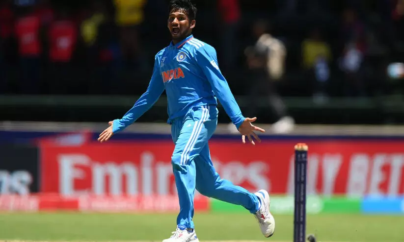 ലിംബാനിക്ക് മൂന്ന് വിക്കറ്റ്; ദക്ഷിണാഫ്രിക്കക്കെതിരെ ഇന്ത്യക്ക് 245 റൺസ് വിജയലക്ഷ്യം