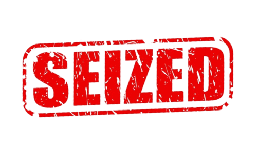 സർക്കാർ നിരോധിത കുടിവെള്ള ബോട്ടിലുകൾ പിടികൂടി സർക്കാർ നിരോധിത കുടിവെള്ള ബോട്ടിലുകൾ പിടികൂടി