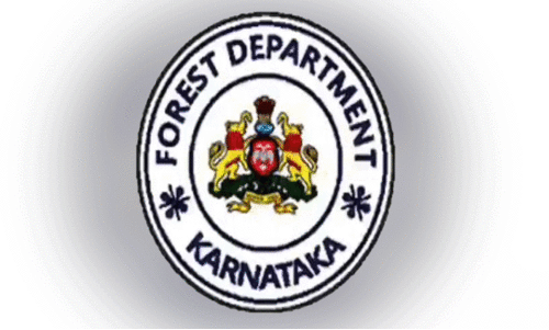 കർണാടക വനം വകുപ്പ് ഉദ്യോഗസ്ഥർക്കുനേരെ ആക്രമണം
