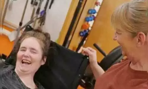 അമ്മയുടെ തമാശ കേട്ട് ചിരിച്ചു; അഞ്ചു വർഷത്തെ കോമയിൽ നിന്ന് ഉണർന്ന് യു.എസ് യുവതി