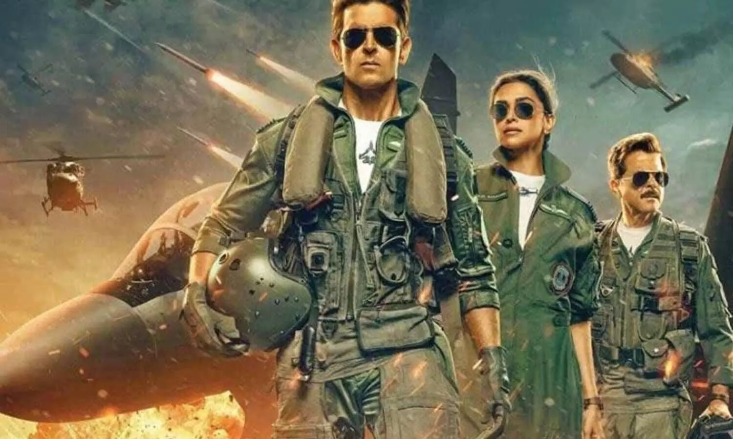 IAF official serves legal notice on makers of Fighter for kissing scene