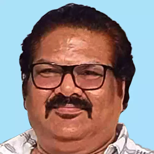 അ​വ​ധി​ക്കെ​ത്തി​യ പ്ര​വാ​സി മ​രി​ച്ചു