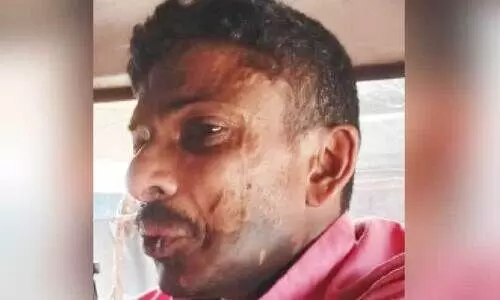 റോ​ബി​ന്‍