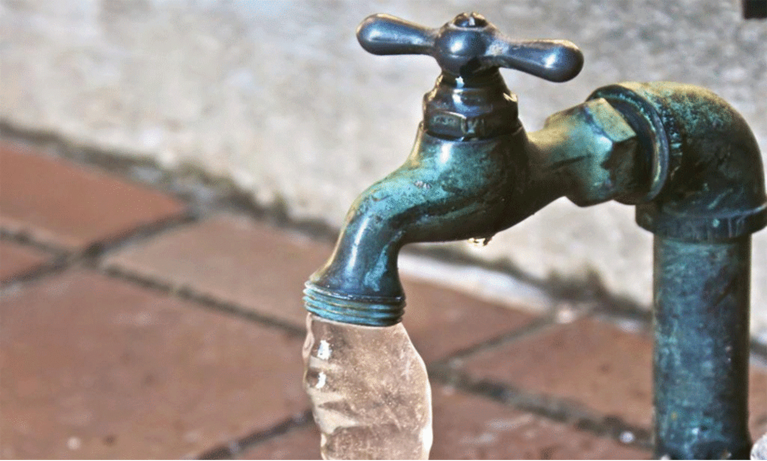 പൂതക്കുളം പഞ്ചായത്ത്​ നിവാസികൾ കുടിവെള്ളത്തിനായി നെട്ടോട്ടത്തിൽ