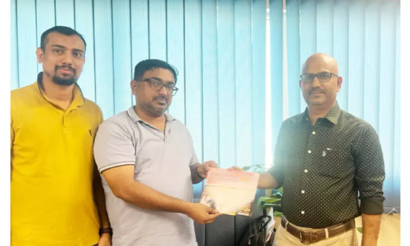 റെ​യ്‌​നി നൈ​റ്റ്: ടി​ക്ക​റ്റ് സ്വ​ന്ത​മാ​ക്കാ​ൻ അ​വ​സാ​ന നി​മി​ഷ​ങ്ങ​ളി​ലും തി​ര​ക്ക്​