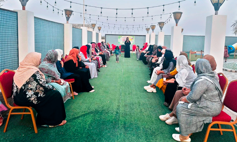 അ​ൽ​ഖു​ദ് കെ.​എം.​സി.​സി വ​നി​ത വി​ങ്​ അം​ഗ​ങ്ങ​ൾ​ക്കാ​യി സം​ഘ​ടി​പ്പി​ച്ച പ​ഠ​നക്ലാ​സി​ൽ ഫാ​ത്തി​മ സു​ഹ്‌​റ വ​ഫി​യ സം​സാ​രി​ക്കു​ന്നു