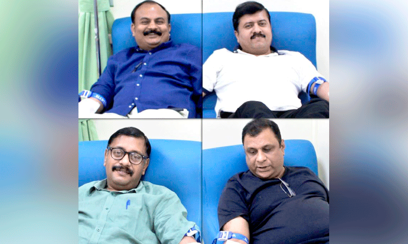 പാ​ല​ക്കാ​ട് സൗ​ഹൃ​ദ കൂ​ട്ടാ​യ്മ സം​ഘ​ടി​പ്പി​ച്ചു ര​ക്ത​ദാ​ന ക്യാ​മ്പ്​