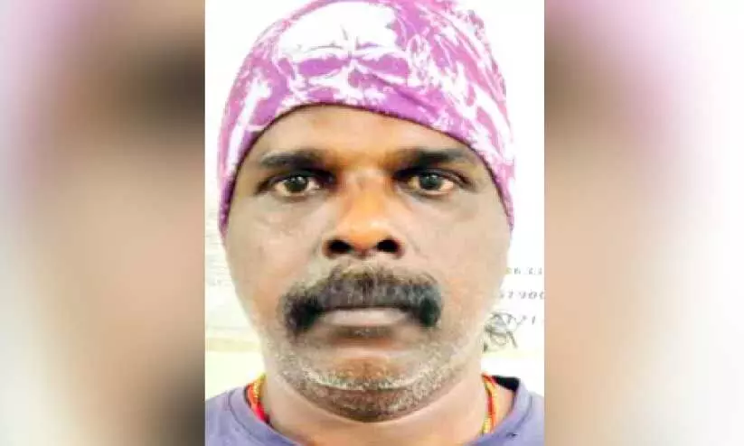 എ​ർ​ത്ത് ര​തീ​ഷ്