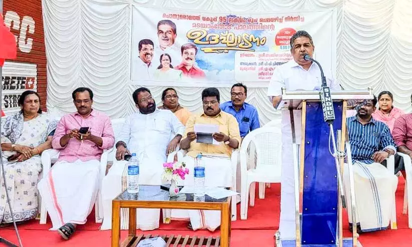 സ​ജി ചെ​റി​യാ​ന്‍