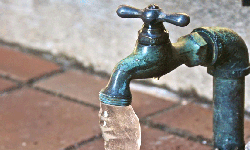 പൂതക്കുളം പഞ്ചായത്ത് നിവാസികൾ കുടിവെള്ളത്തിനായി നെട്ടോട്ടത്തിൽ പൂതക്കുളം പഞ്ചായത്ത് നിവാസികൾ കുടിവെള്ളത്തിനായി നെട്ടോട്ടത്തിൽ