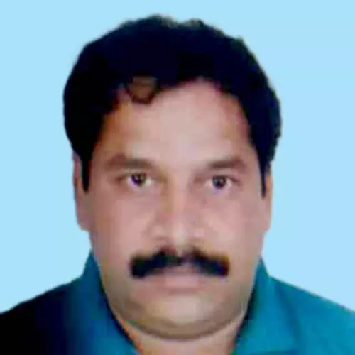 ഗൃ​ഹ​നാ​ഥ​ന്‍ വീ​ടി​നു​ള്ളി​ല്‍ മ​രി​ച്ച​നി​ല​യി​ല്‍