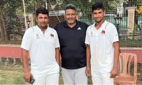 റ​ൺ​മ​ല​ക്കോ​ട്ട​യി​ലെ ഖാ​ൻമാർ