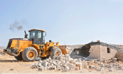 സ​ലാ​ല​യി​ലെ അ​ന​ധി​കൃ​ത കൈ​യേ​റ്റ​ങ്ങ​ൾ ദോ​ഫാ​ർ മു​നി​സി​പ്പാ​ലി​റ്റി​യു​ടെ നേ​തൃ​ത്വ​ത്തി​ൽ നീ​ക്കം ചെ​യ്യു​ന്നു