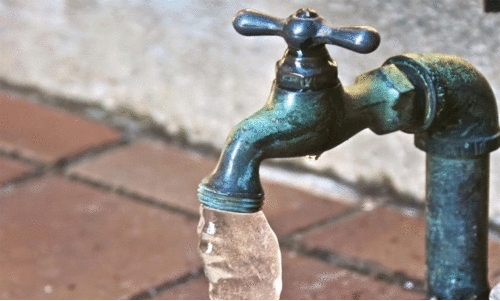 പൂതക്കുളം പഞ്ചായത്ത്​ നിവാസികൾ കുടിവെള്ളത്തിനായി നെട്ടോട്ടത്തിൽ