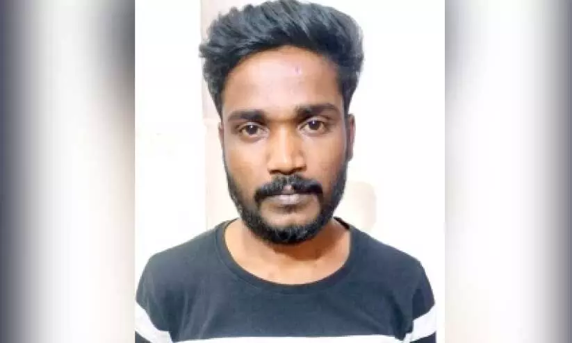 സ​നി​ൽ സ​ണ്ണി