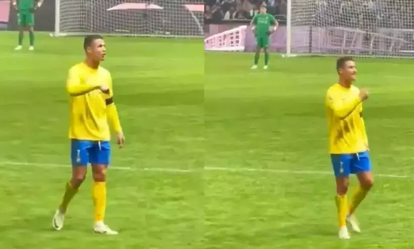 ഞാനാണ് ഇവിടെ കളിക്കുന്നത്, അവനല്ല! അൽ ഹിലാൽ ആരാധകരുടെ മെസ്സി, മെസ്സി വിളികൾക്കിടെ ക്ഷുഭിതനായി ക്രിസ്റ്റ്യാനോ ഞാനാണ് ഇവിടെ കളിക്കുന്നത്, അവനല്ല! അൽ ഹിലാൽ ആരാധകരുടെ മെസ്സി, മെസ്സി വിളികൾക്കിടെ ക്ഷുഭിതനായി ക്രിസ്റ്റ്യാനോ