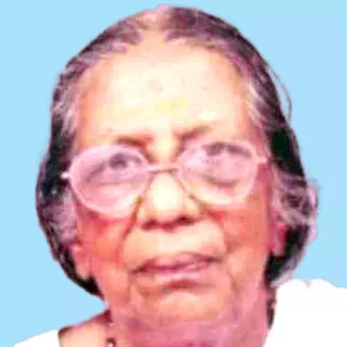 ശ്രീ​മ​തി​യ​മ്മ