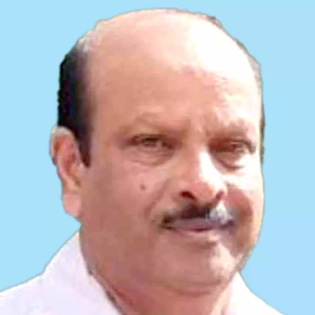 പ​ഞ്ചാ​യ​ത്തോ​ഫി​സി​ൽ കു​ഴ​ഞ്ഞു​വീ​ണ ആ​ൾ മ​രി​ച്ചു