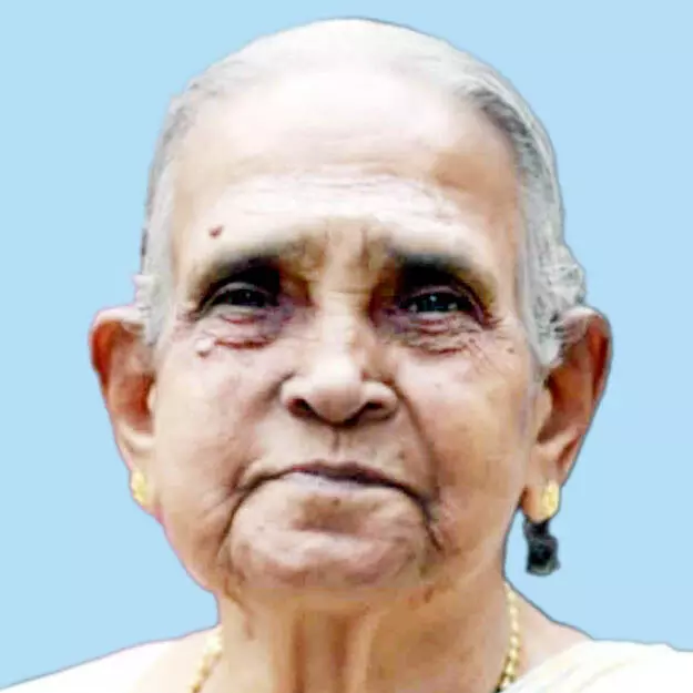 പാ​റു​ക്കു​ട്ടി അ​മ്മ