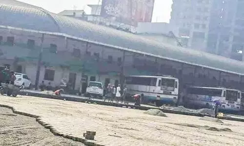 bus stand