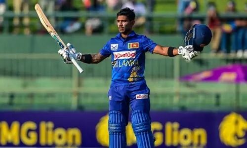 പത്തും നിസങ്ക (210*); ഏകദിനത്തിൽ ഇരട്ട സെഞ്ച്വറി നേടുന്ന ആദ്യ ശ്രീലങ്കൻ താരം