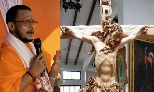 ക്രൈ​​​​സ്ത​​​​വ സ്കൂ​​​ളുകളിലെ കു​​​രി​​​ശും യേശുരൂ​​​പ​​​വും നീക്കണ​​​മെ​​​ന്ന് ഹി​​​​ന്ദു​​​​ത്വ സം​​​​ഘ​​​​ട​​​​ന​​​​യു​​​​ടെ അ​​​​ന്ത‍്യ​​​​ശാ​​​​സ​​​​നം: ‘അല്ലെങ്കിൽ ഞങ്ങൾ ചെയ്യേണ്ടത് ചെയ്യും’ -VIDEO