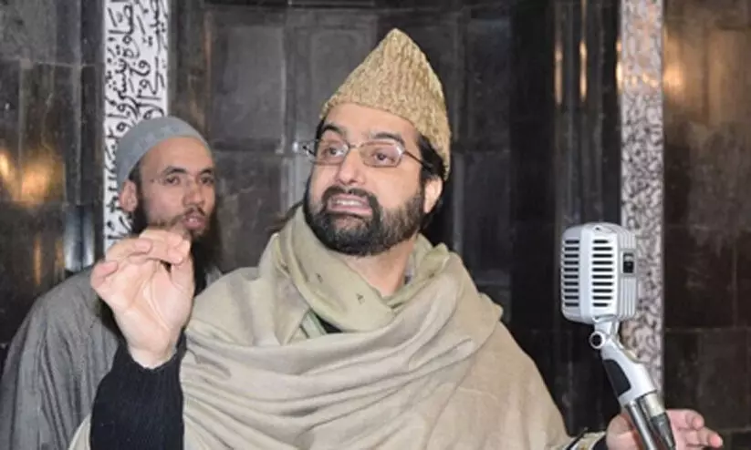 ഹുർറിയത്ത് ചെയർമാൻ മിർവായിസ് ഉമർ ഫാറൂഖ് വീണ്ടും വീട്ടുതടങ്കലിൽ ഹുർറിയത്ത് ചെയർമാൻ മിർവായിസ് ഉമർ ഫാറൂഖ് വീണ്ടും വീട്ടുതടങ്കലിൽ