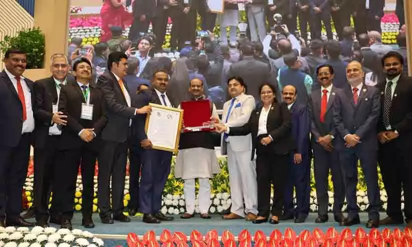 ഇൻസ്റ്റിറ്റ്യൂട്ട് ഓഫ് ചാർട്ടേഡ് അക്കൗണ്ടന്റ്സ് ഓഫ് ഇന്ത്യ കോഴിക്കോട് ബ്രാഞ്ചിന് അവാർഡ് ഇൻസ്റ്റിറ്റ്യൂട്ട് ഓഫ് ചാർട്ടേഡ് അക്കൗണ്ടന്റ്സ് ഓഫ് ഇന്ത്യ കോഴിക്കോട് ബ്രാഞ്ചിന് അവാർഡ്