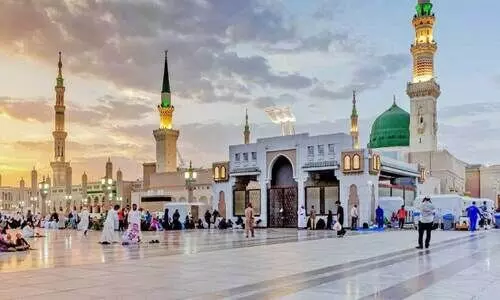 മ​സ്​​ജി​ദു​ന്ന​ബ​വി