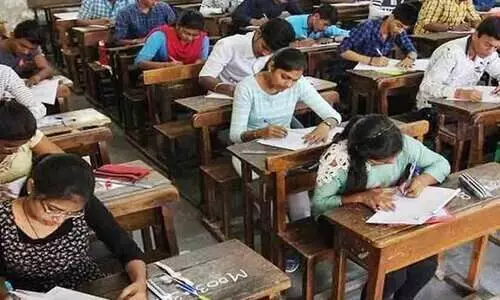 നീറ്റ്:​ ഗൾഫ്​ രാജ്യങ്ങൾ ഉൾപ്പെടെ ഇന്ത്യക്ക്​ പുറത്ത്​ പരീക്ഷാ കേന്ദ്രങ്ങളില്ല; ആശങ്കയിൽ വിദ്യാർഥികൾ