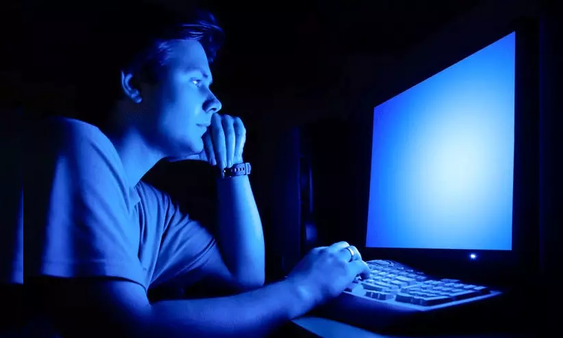 കമ്പ്യൂട്ടർ ഉപയോഗം കൂടുതലാണോ?  ഇതൊന്ന് നോക്കിവെച്ചോളൂ