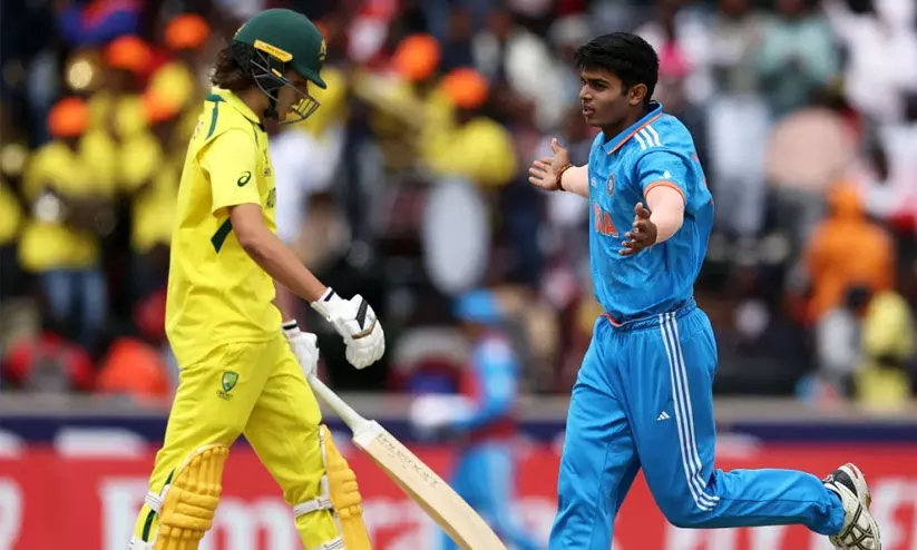 അണ്ടർ 19 ലോകകപ്പ് ഫൈനൽ; ഇന്ത്യക്ക് 254 റൺസ് വിജയലക്ഷ്യം