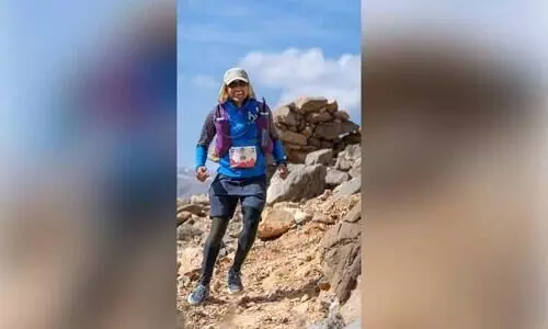 ക​ഠി​ന ക​ഠോ​ര​മീ മ​ല​മാ​ര​ത്ത​ൺ...  ഓ​ടി​ക്ക​യ​റി ആ​നി​സ്