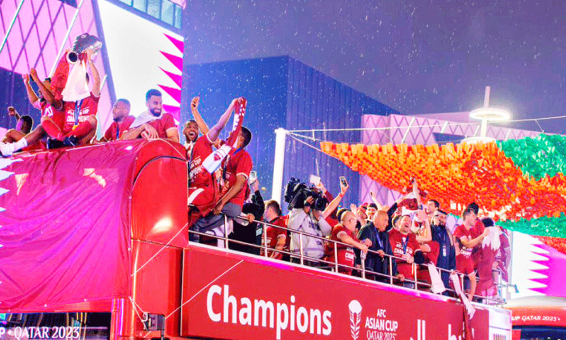 qatar team with asian cup crown