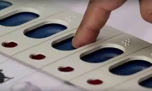 വോട്ട് യന്ത്രം: വിശദീകരണത്തിലും സുപ്രധാന സംശയങ്ങൾക്ക് ഉത്തരമില്ല