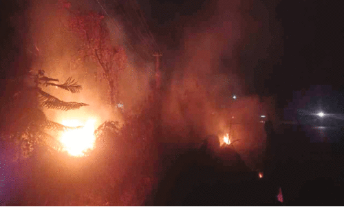 നാ​ലി​ട​ങ്ങ​ളി​ൽ അ​ഗ്നി​ബാ​ധ;  400 റ​ബ​ർ മ​ര​ങ്ങ​ൾ ക​ത്തി​ന​ശി​ച്ചു