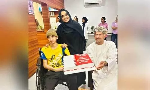 ഖ​ത്ത​റി​ന്റെ ഏ​ഷ്യ​ൻ ക​പ്പ് വി​ജ​യം ആ​ഘോ​ഷി​ക്കു​ന്ന സ​അ​ദ് അ​ബ്ദു​ൽ അ​സീ​സും അ​ബ്ദു​ല്ല ഷ​ഹീ​ൻ അ​ൽ ഖാ​നും ഡോ. ​ഫെ​ബി​ന സു​ൽ​ത്താ​ന​ക്കൊ​പ്പം