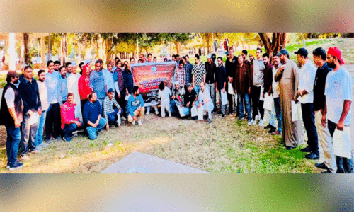 കെ.​എം.​സി.​സി മ​ഞ്ചേ​ശ്വ​രം മ​ണ്ഡ​ലം ക​മ്മി​റ്റി അം​ഗ​ങ്ങ​ൾ ‘പ​ഞ്ച​ത്തി​കെ’​സം​ഗ​മ​ത്തി​ൽ