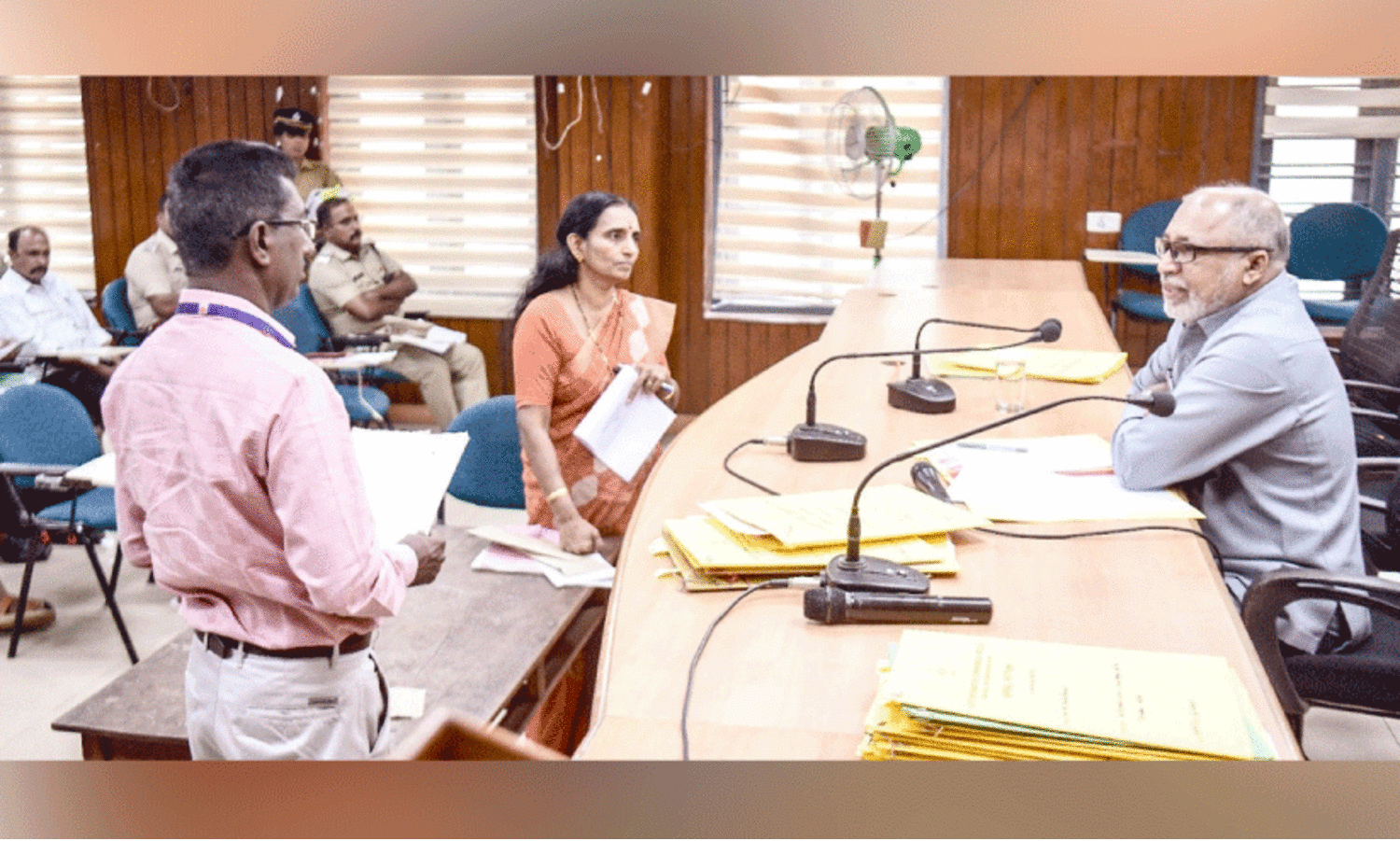 സര്‍ക്കാര്‍ ഓഫിസുകളില്‍  മിന്നല്‍ പരിശോധന നടത്തും  -വിവരാവകാശ കമീഷണര്‍