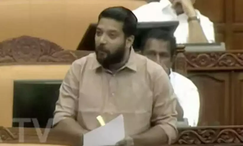 സംസ്ഥാനത്ത് മുഖ്യമന്ത്രിക്കൊഴികെ ബാക്കിയുള്ളതിനെല്ലാം കനത്ത വില -ഷാഫി പറമ്പിൽ സംസ്ഥാനത്ത് മുഖ്യമന്ത്രിക്കൊഴികെ ബാക്കിയുള്ളതിനെല്ലാം കനത്ത വില -ഷാഫി പറമ്പിൽ