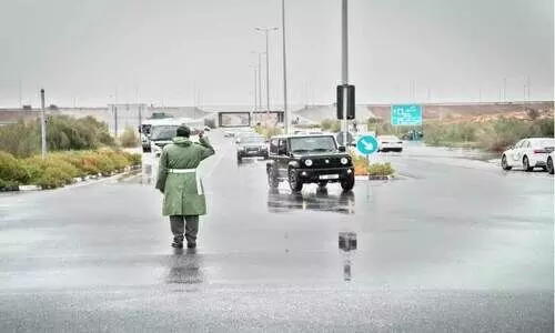 ദു​ബൈ സ​ർ​ക്കാ​ർ സ്ഥാ​പ​ന​ങ്ങ​ൾ​ക്ക്​ ഇ​ന്നും വ​ർ​ക്ക്​ ഫ്രം ​ഹോം