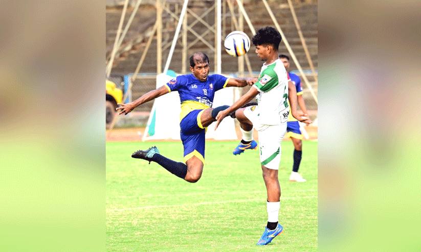 കേ​ര​ള ഛേത്രി ​ക​ള​ത്തി​ൽ തു​ട​രും