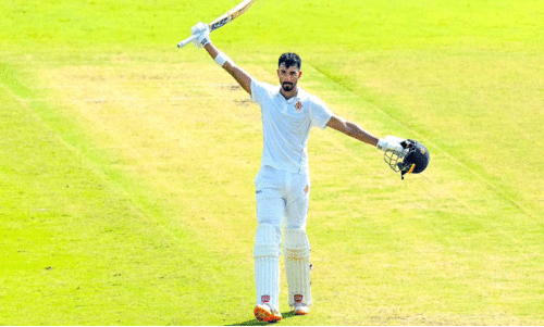 ഇ​ന്ത്യ​ൻ ടെ​സ്റ്റ് ടീ​മി​ന്റെ​യും പടികടന്ന് ദേവ്ദത്ത്