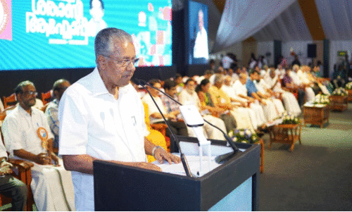 യു.എൽ.സി.സി.എസ് കോർപറേറ്റ് വികസന രീതിക്കുള്ള ജനപക്ഷ ബദൽ -മുഖ്യമന്ത്രി യു.എൽ.സി.സി.എസ് കോർപറേറ്റ് വികസന രീതിക്കുള്ള ജനപക്ഷ ബദൽ -മുഖ്യമന്ത്രി