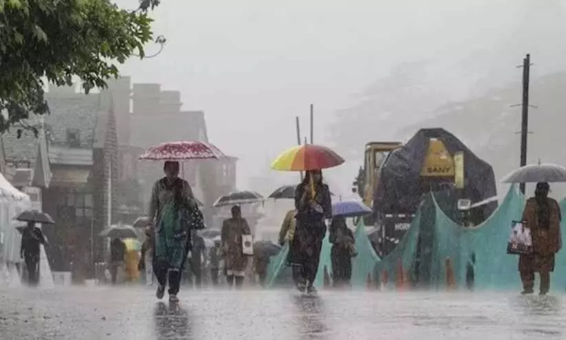 ക​ർ​ണാ​ട​ക​യി​ൽ വേ​ന​ൽ​മ​ഴ വേ​ഗ​മെ​ന്ന് കാ​ലാ​വ​സ്ഥ നി​രീ​ക്ഷ​ണ കേ​ന്ദ്രം