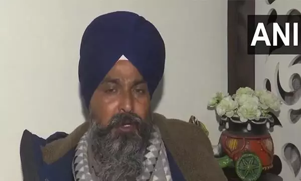 സമരം തീർക്കാൻ പ്രധാനമന്ത്രി നരേന്ദ്ര മോദി ചർച്ച നടത്തണമെന്ന് കർഷകനേതാവ് സമരം തീർക്കാൻ പ്രധാനമന്ത്രി നരേന്ദ്ര മോദി ചർച്ച നടത്തണമെന്ന് കർഷകനേതാവ്